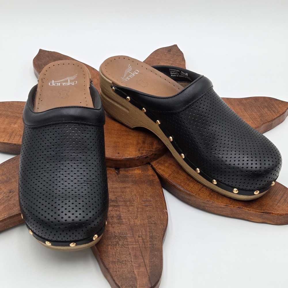 Dansko Womens 40 Perfed Sonja Clog Perforated Studded Leather Mule Black